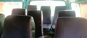 Toyota HiAce 1998 Yellow
