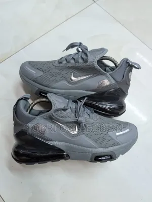 Nike Airmax 270 Premium Grey Sneakers