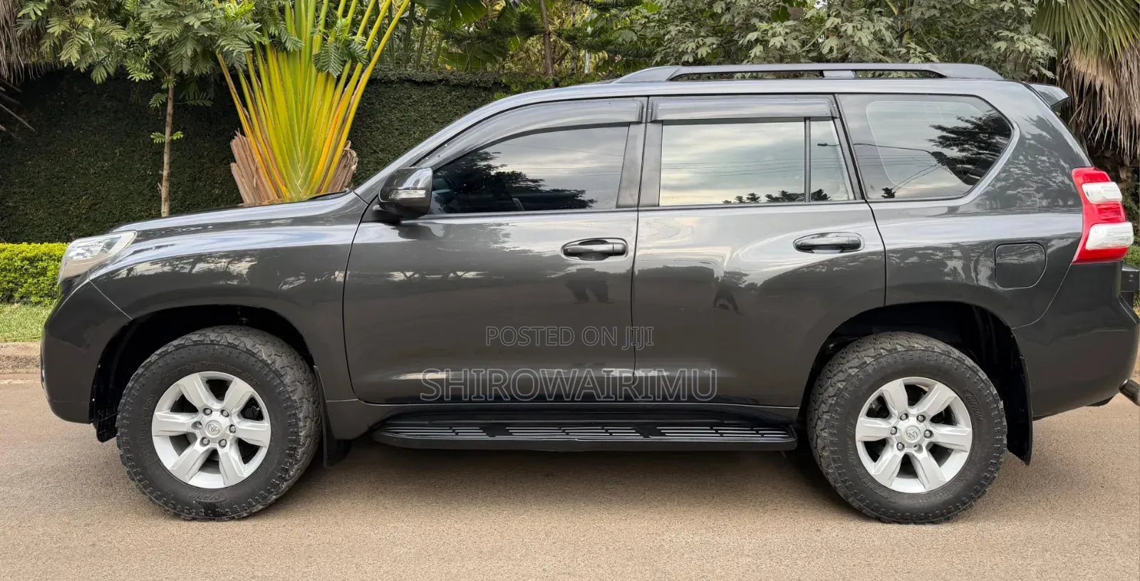 Toyota Land Cruiser Prado 2016 Gray