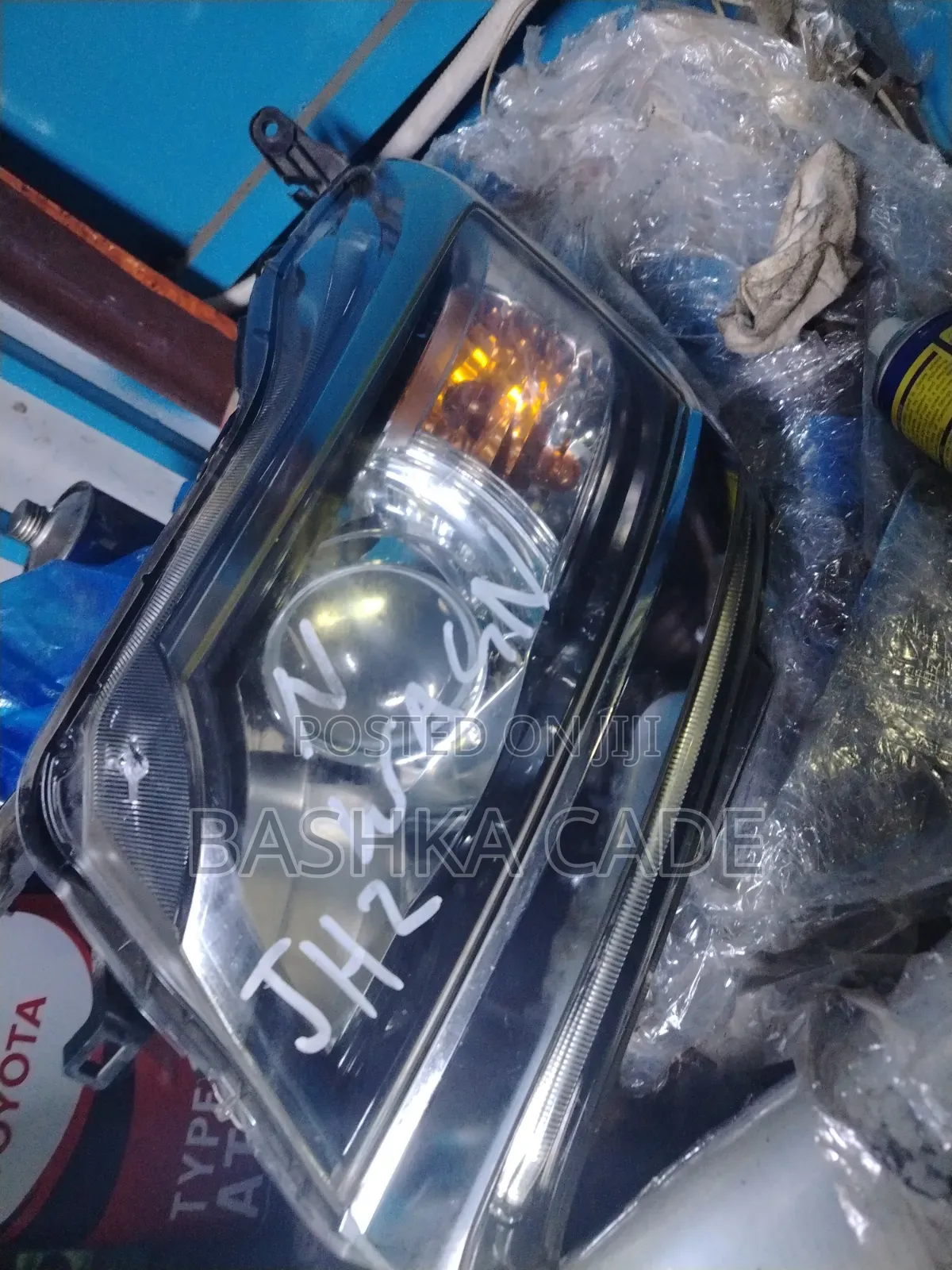 Headlights Honda N WGN Xenon L Available