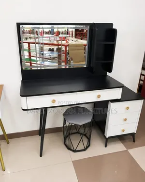 Vanity Dressing Set Up