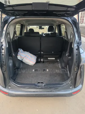 Toyota Sienta 2017 Black
