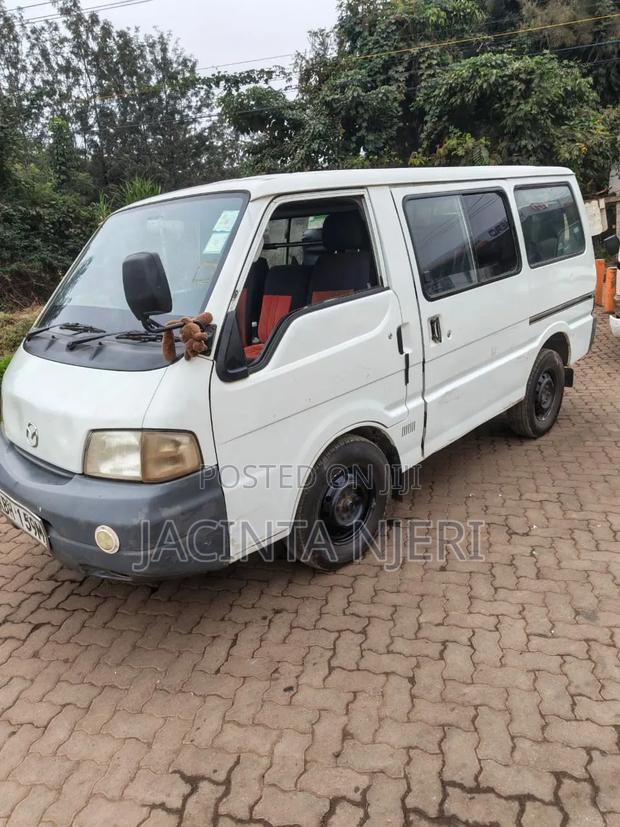 Mazda Bongo 2002 White - thumbnail 9