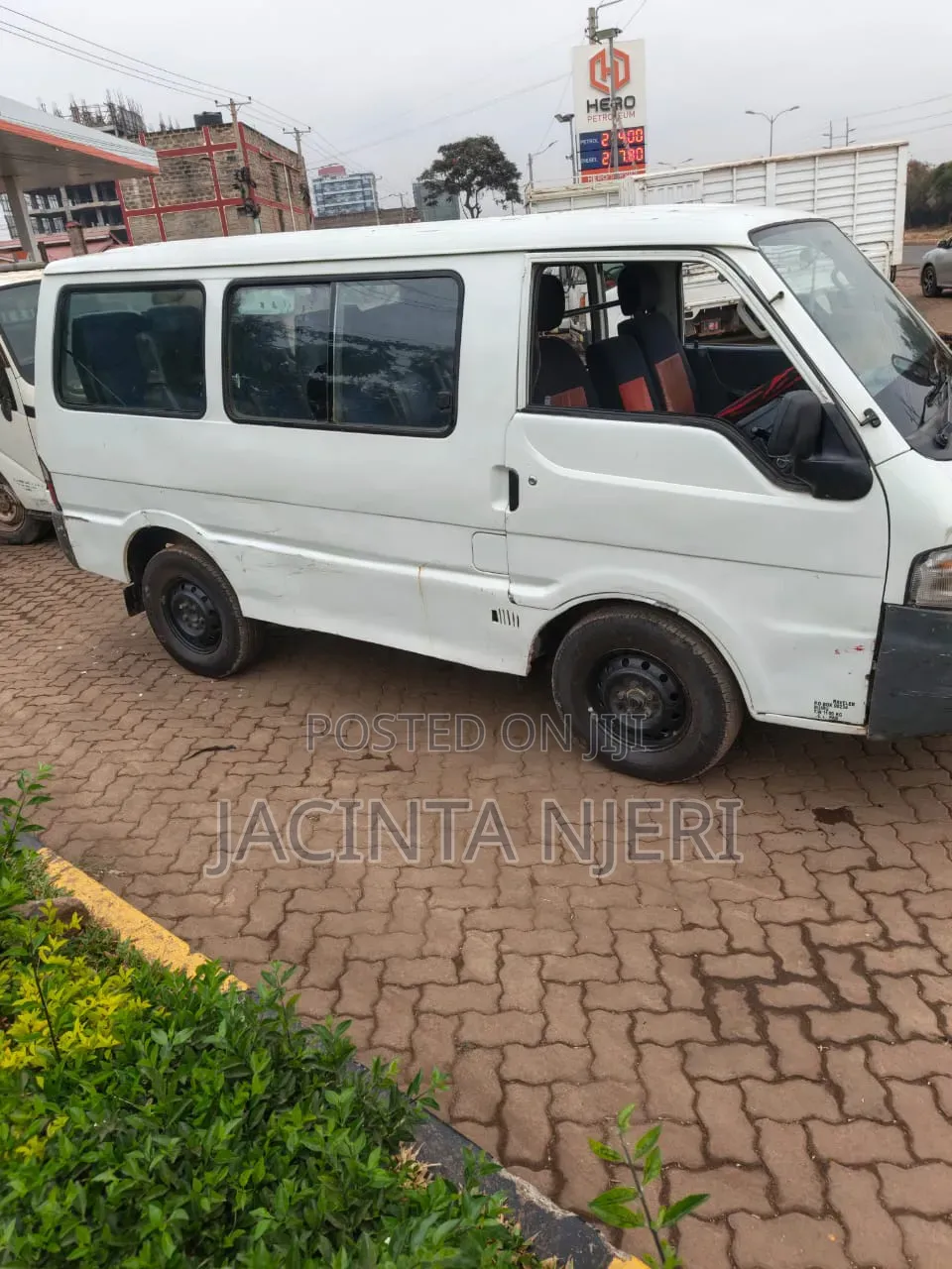 Mazda Bongo 2002 White