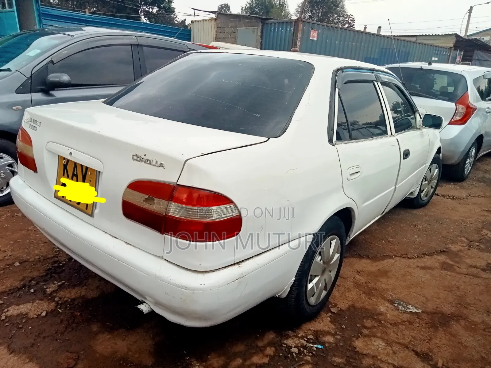 Toyota Corolla 1998 White