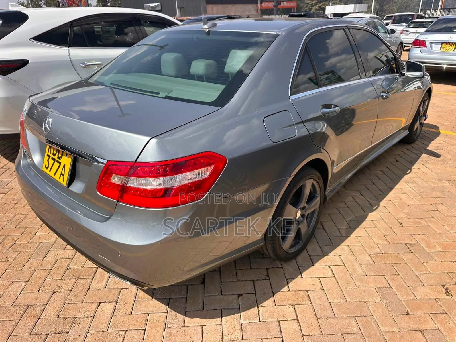 Mercedes-Benz E200 2014 Gray