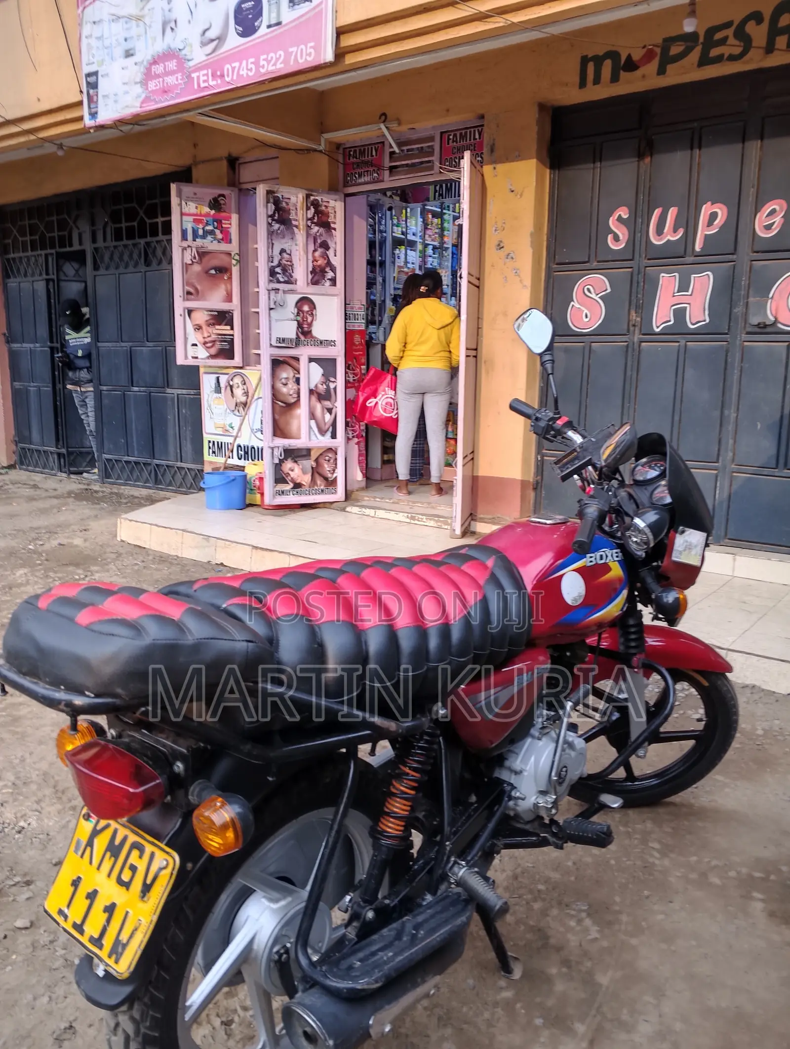 Bajaj Boxer 125 2025 Red