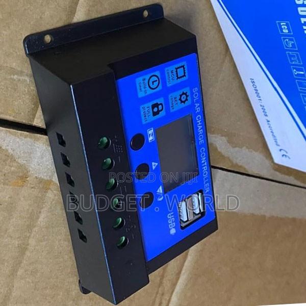 30A PWM Solar Power Battery Controller