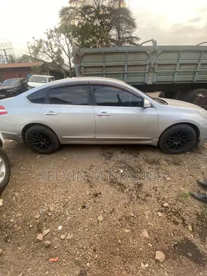 Nissan Teana 2011 Silver