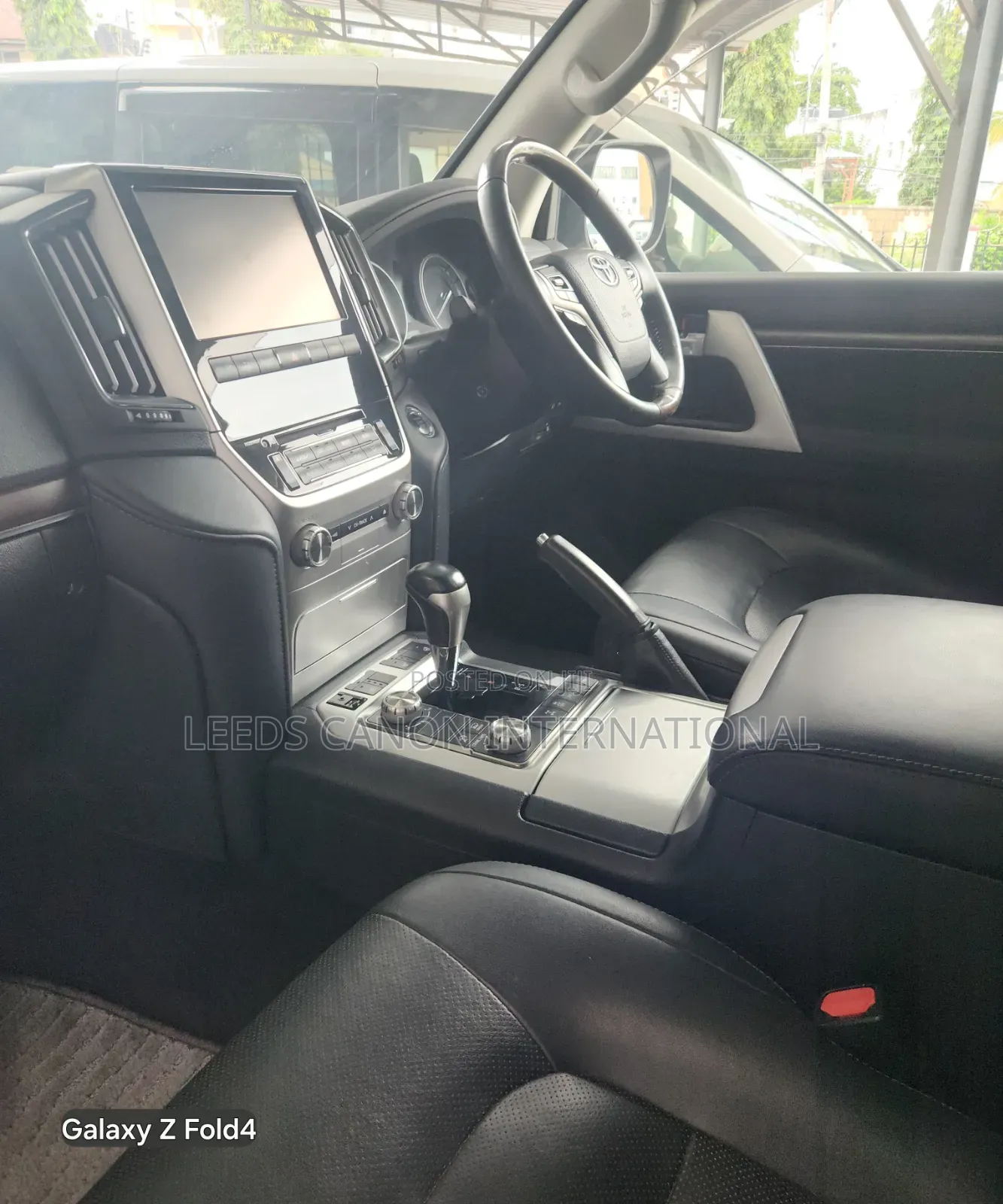 Toyota Land Cruiser 2018 White