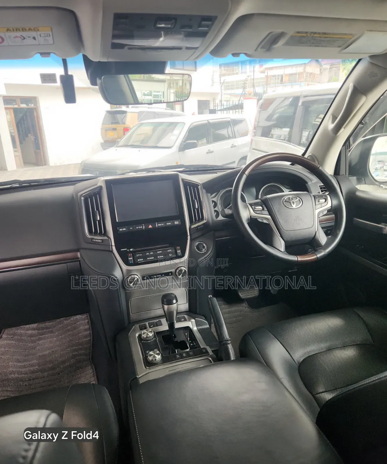 Toyota Land Cruiser 2018 White