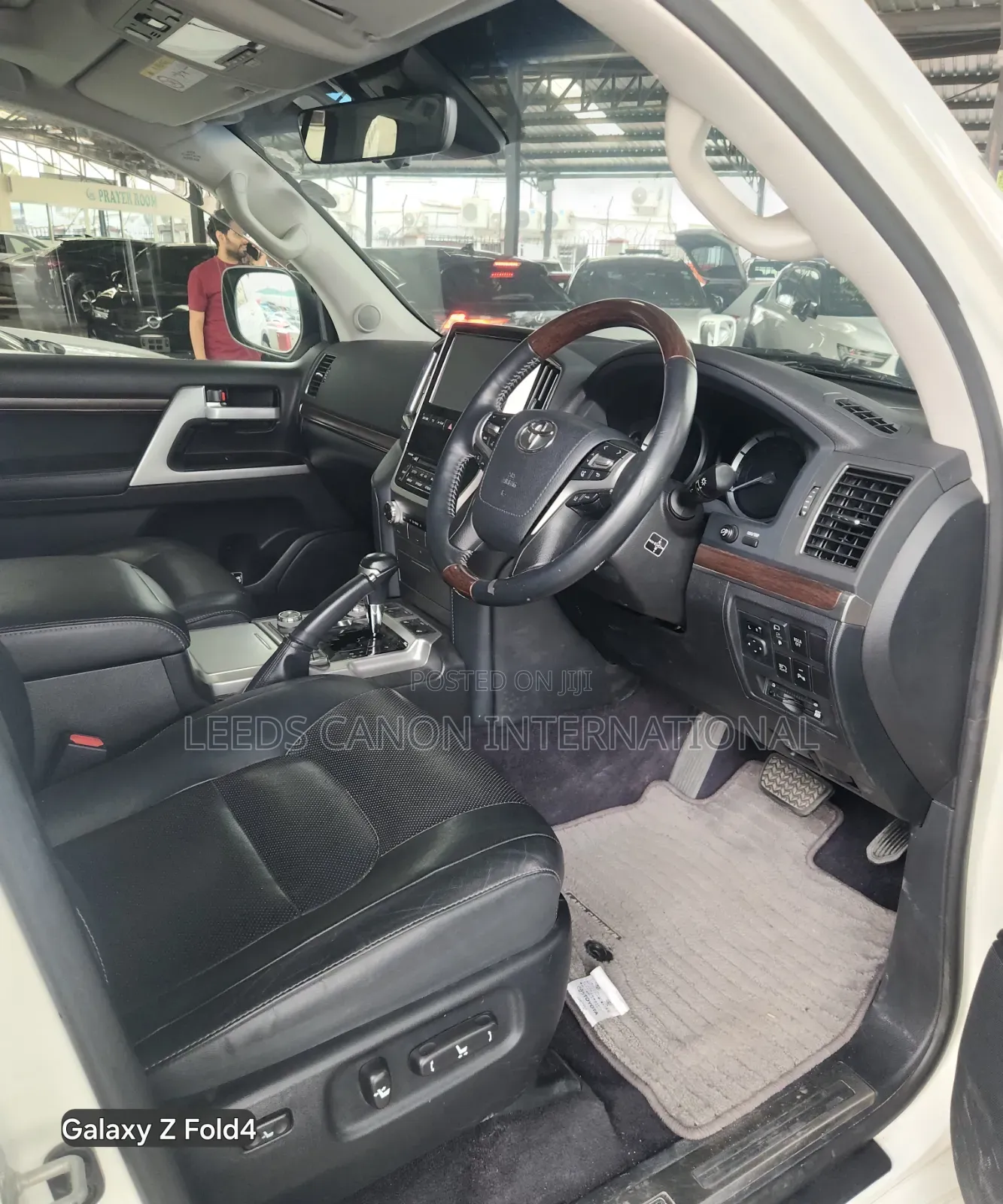Toyota Land Cruiser 2018 White