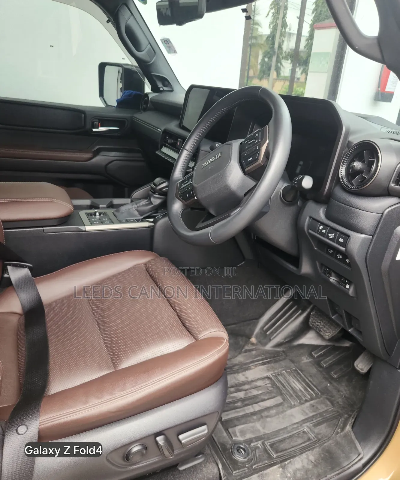Toyota Land Cruiser Prado 2024 Orange