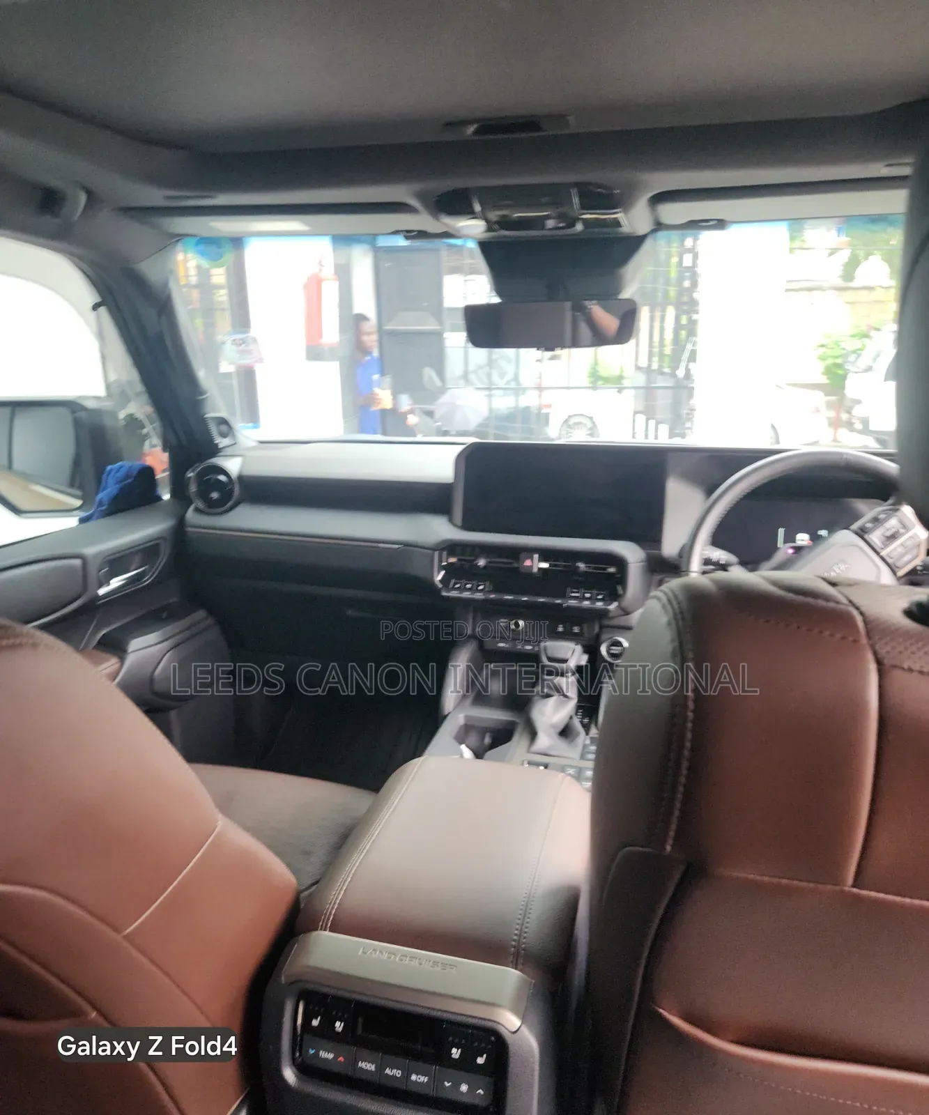 Toyota Land Cruiser Prado 2024 Orange