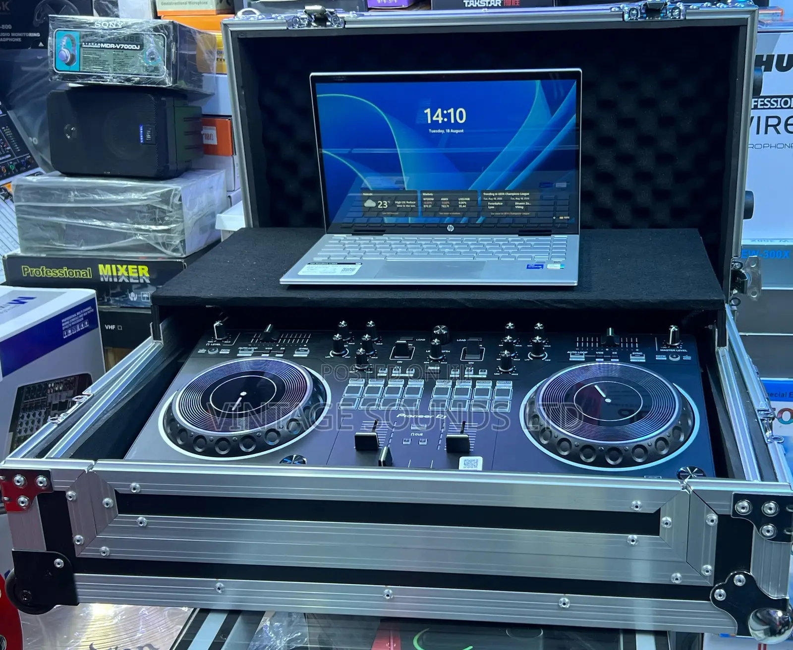 Pioneer DJ DDJ-REV1 2-Channel Controller With Gliding Laptop Road Case