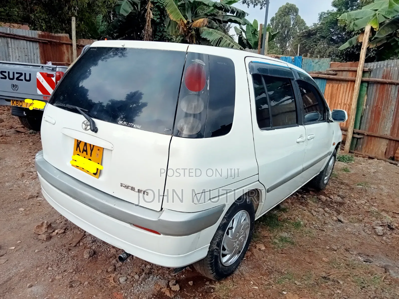 Toyota Raum 1999 White