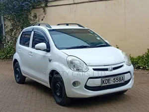 Toyota Passo 2014 White