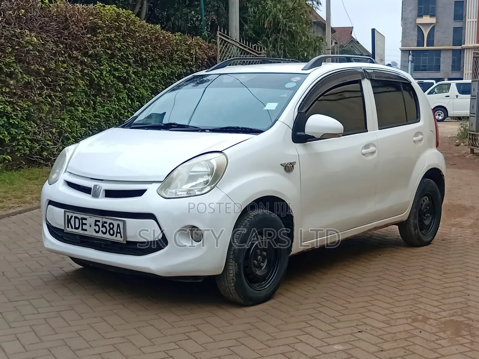 Toyota Passo 2014 White