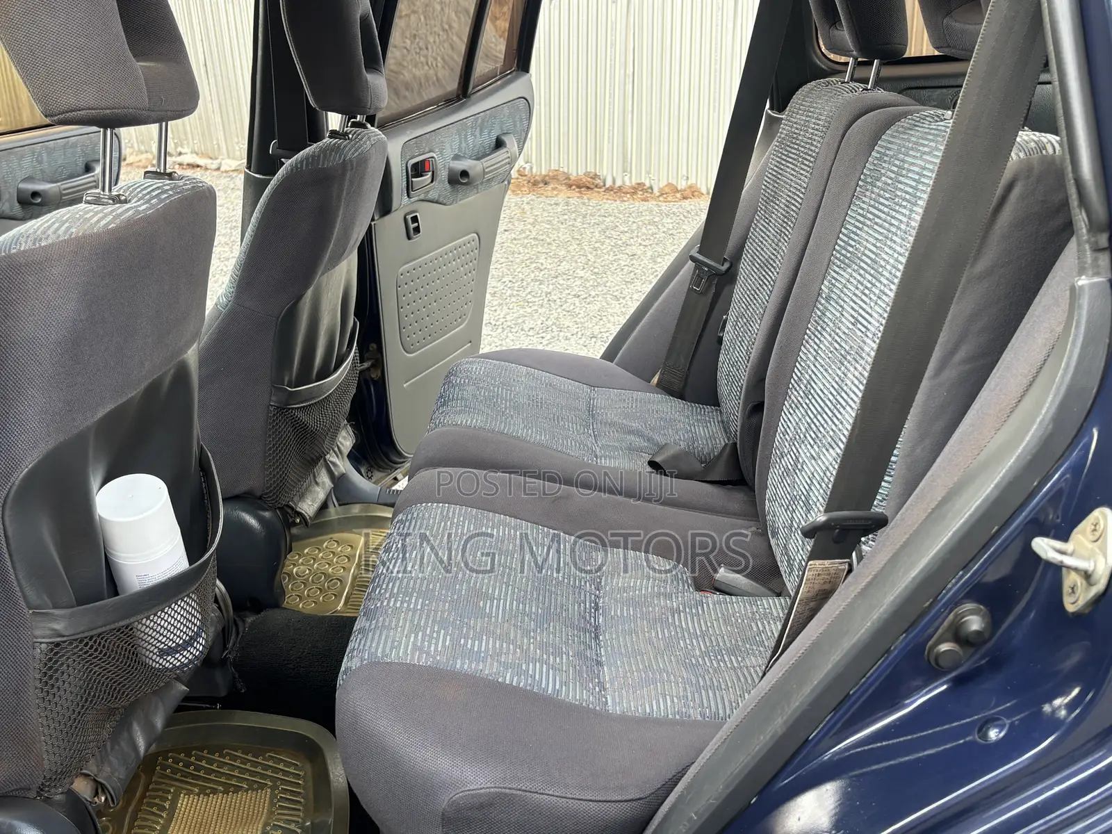 Toyota RAV4 Automatic 2000 Blue