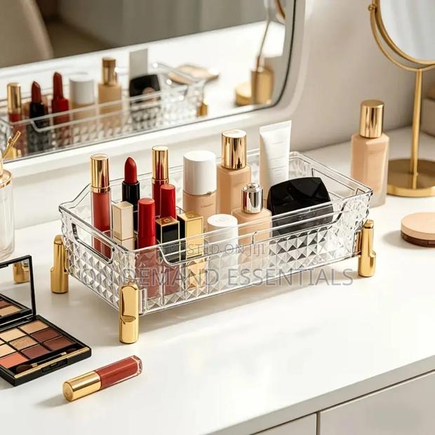Transparent Acrylic Cosmetic Storage Box - thumbnail 3
