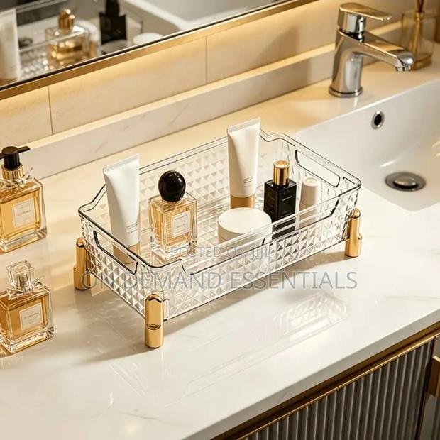Transparent Acrylic Cosmetic Storage Box - thumbnail 4
