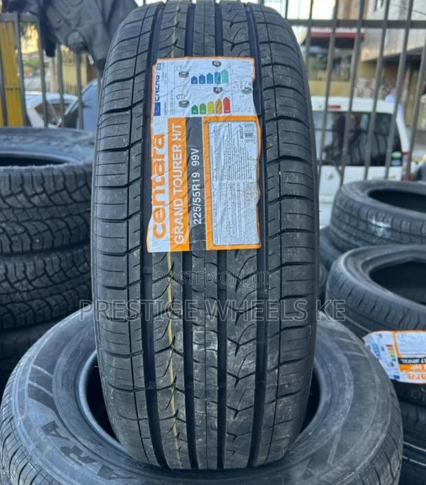 225/55r19 Centara HT Tires