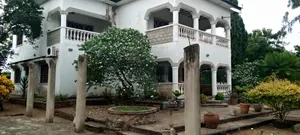 5bdrm Villa in Diani for sale