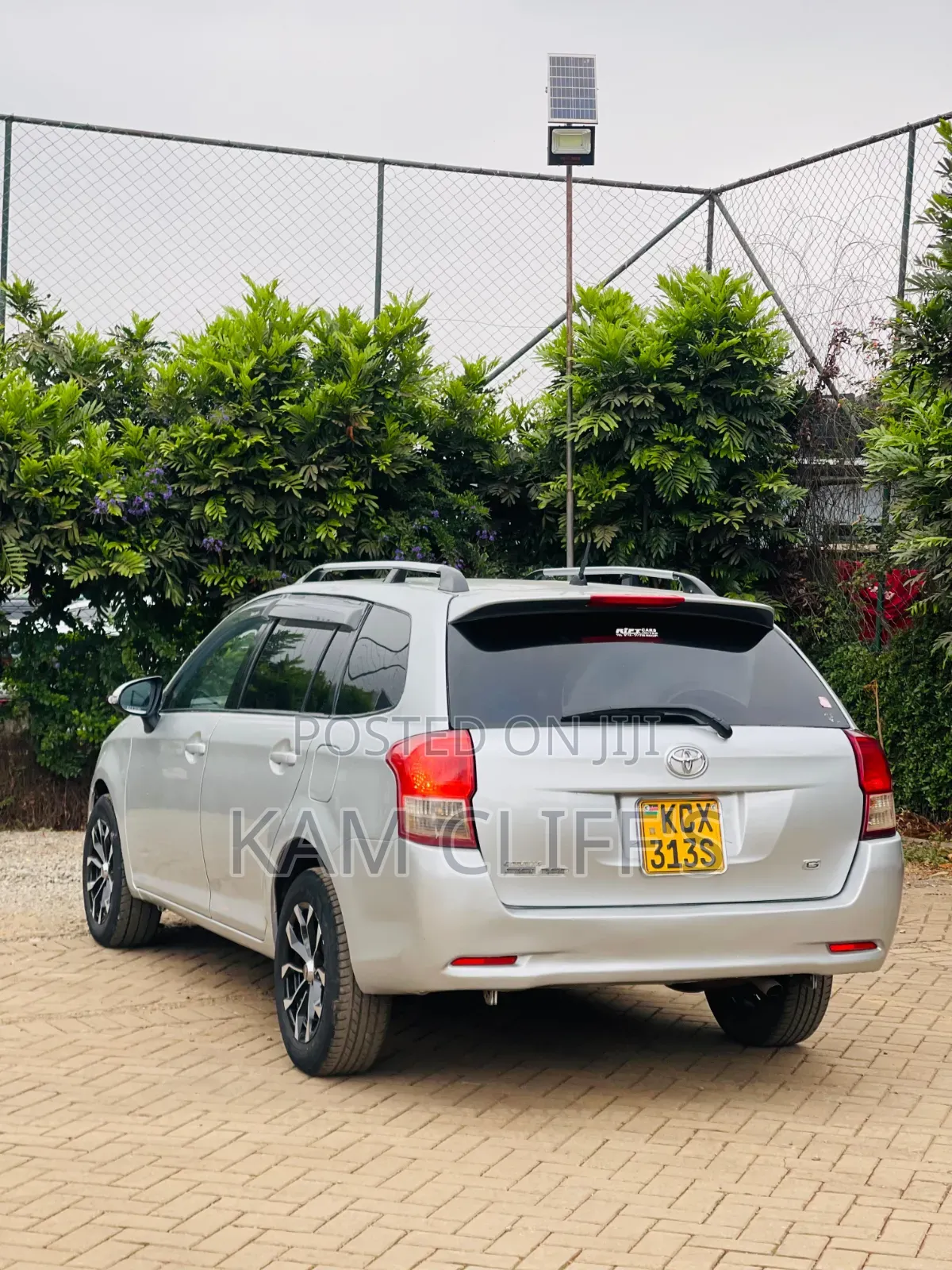 Toyota Corolla Fielder 2013 Silver