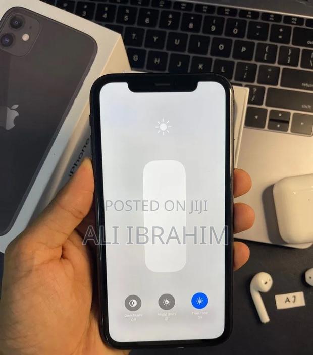 Apple iPhone 11 256 GB Black - thumbnail 6