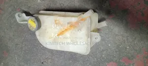 Coolant Bottle for Auris 