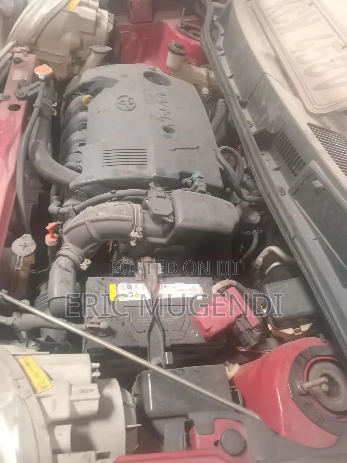 Toyota Sienta 2013 Red