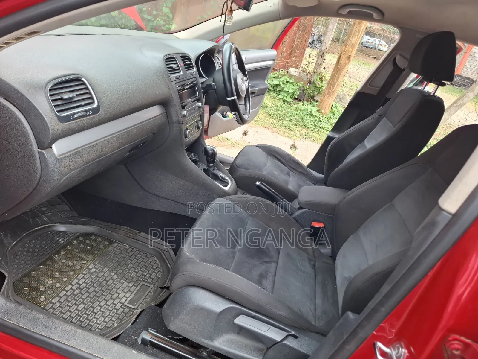 Volkswagen Golf 2013 Red