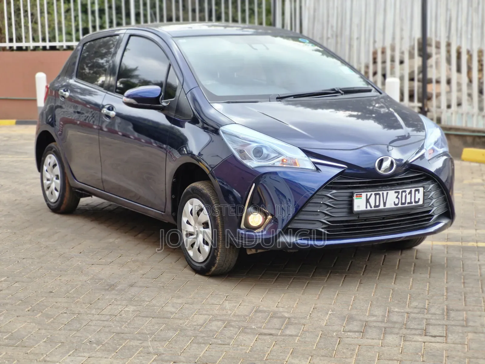 Toyota Vitz 2019 Blue