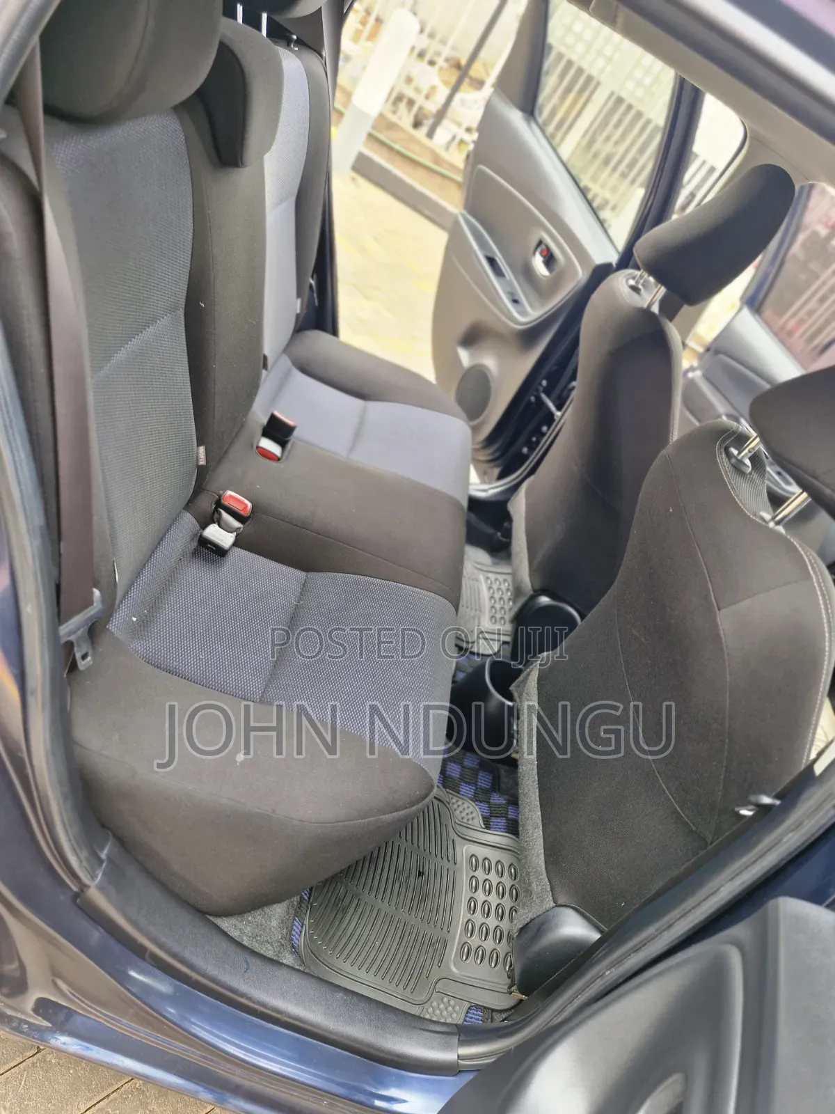 Toyota Vitz 2019 Blue