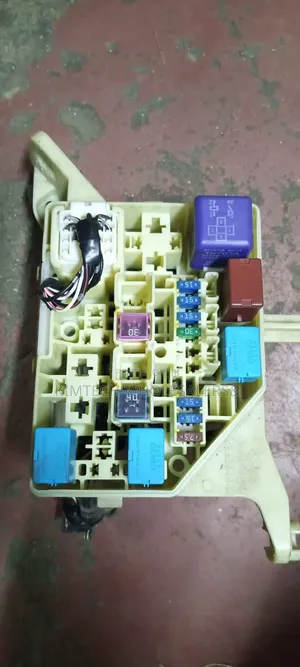 Fuse Box for 1nz
