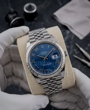 Automatic Rolex Datejust 41 Blue Roman Jubilee