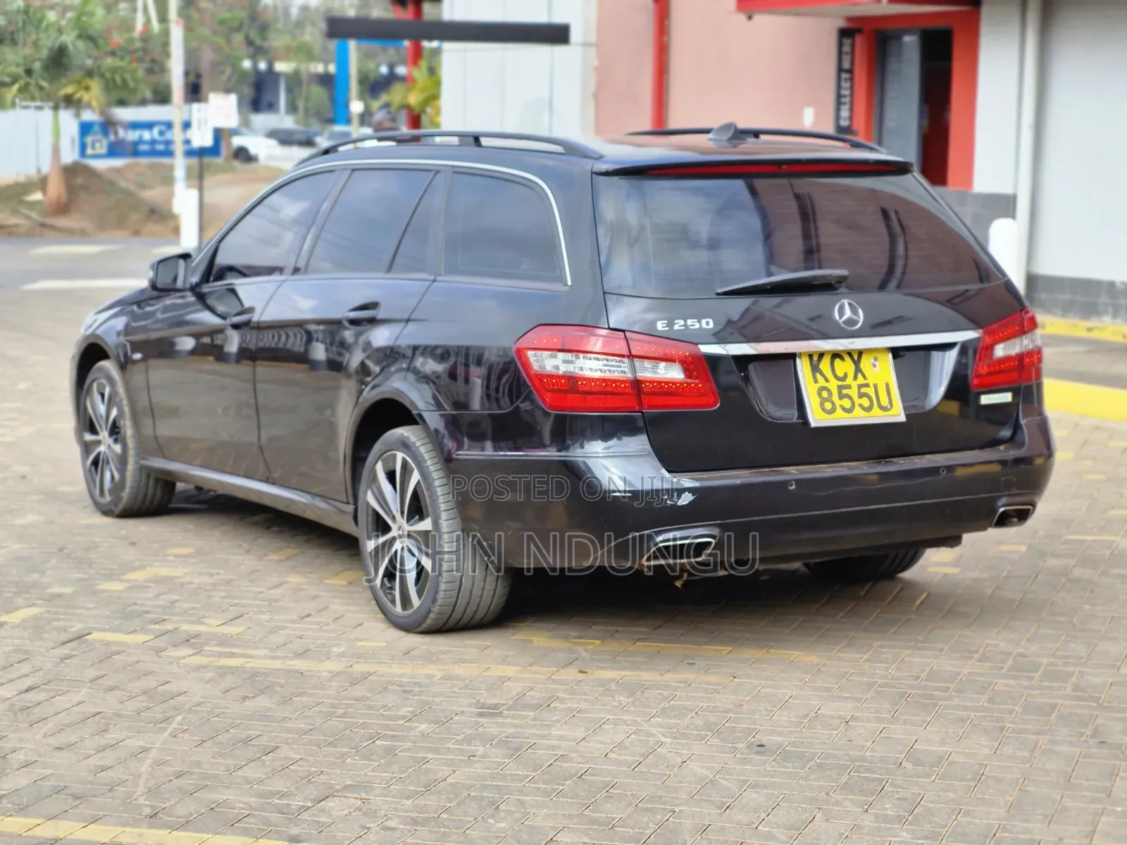 Mercedes-Benz E250 2012 Black