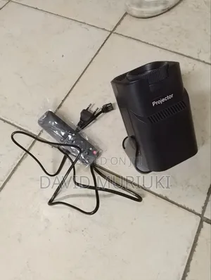 Hy320 Mini Projector
