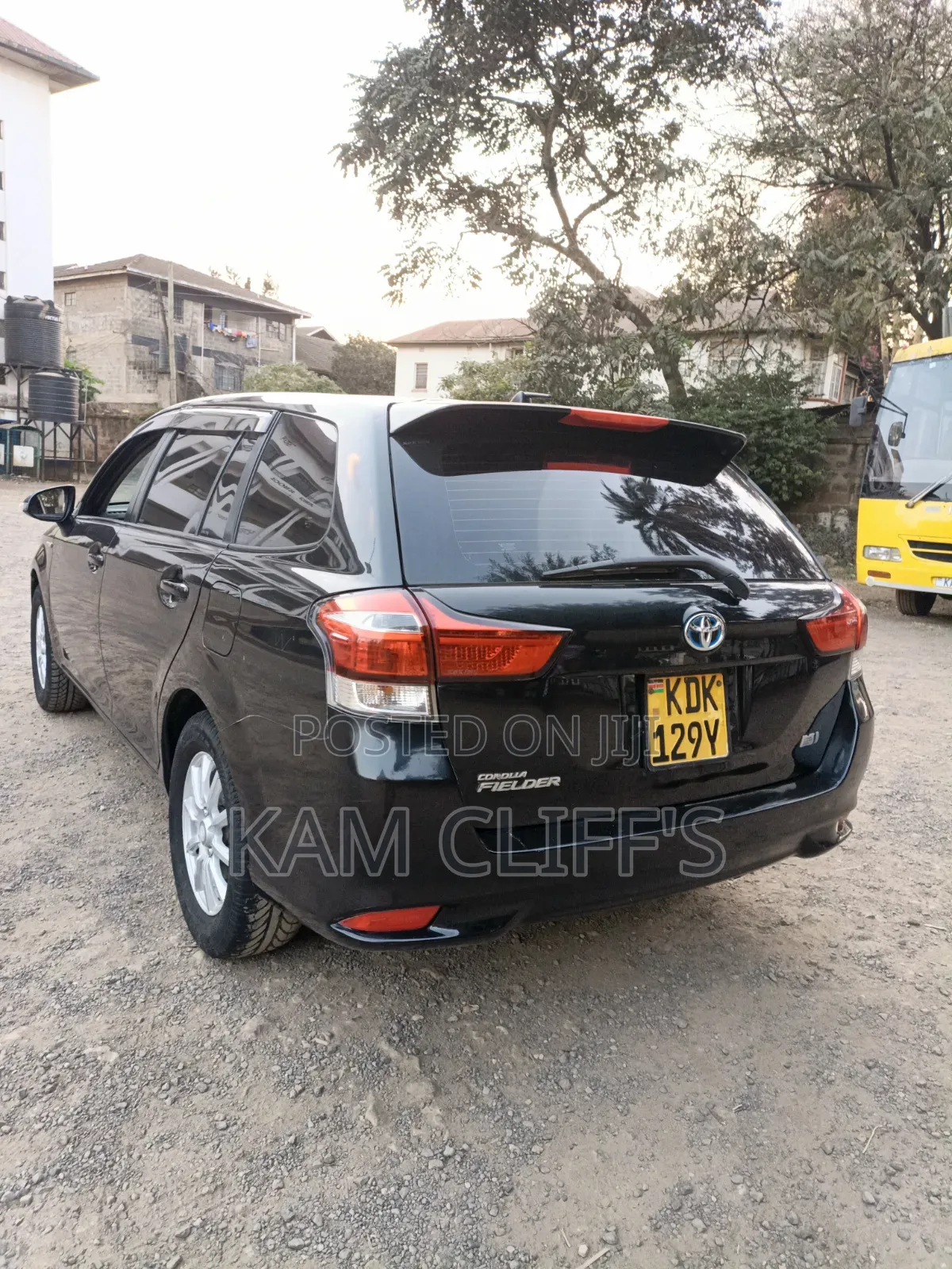Toyota Corolla Fielder 2016 Black