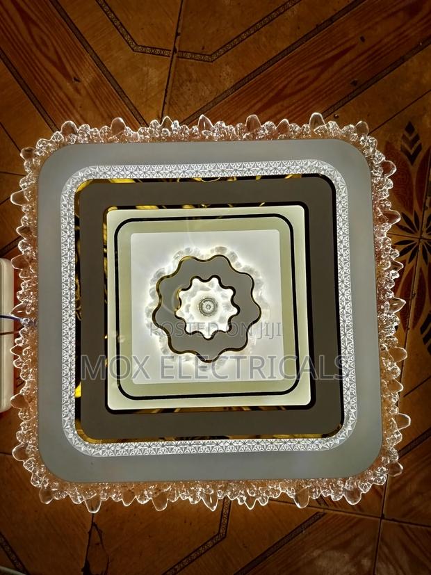 3-in-1 Color-Changing LED Square Flush Mount Ceiling Light. - thumbnail 3