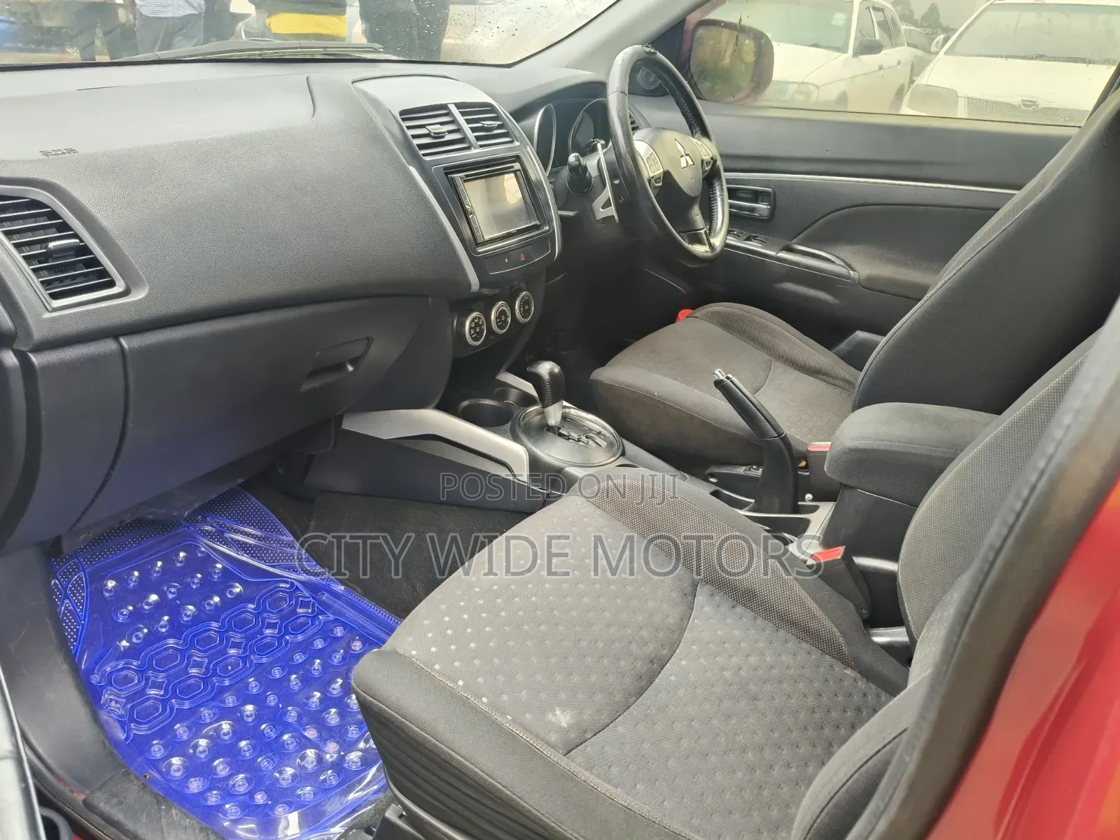 Mitsubishi RVR 2.0 2012 Maroon