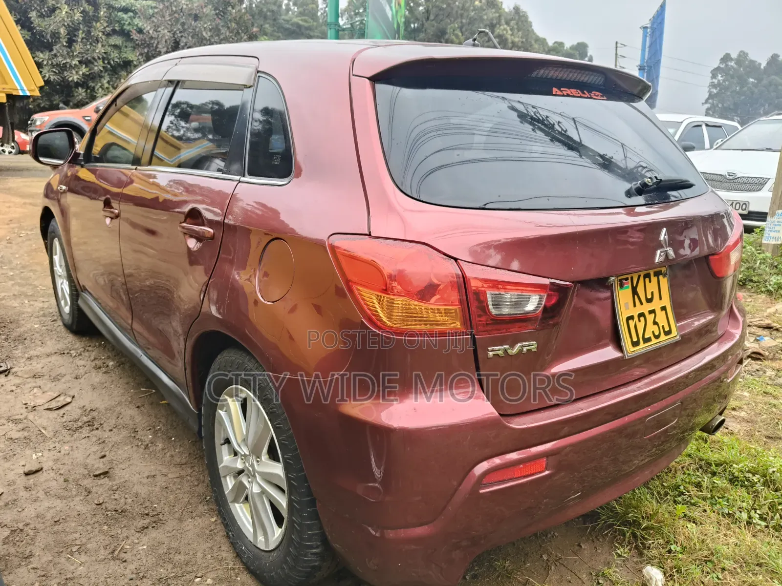 Mitsubishi RVR 2.0 2012 Maroon