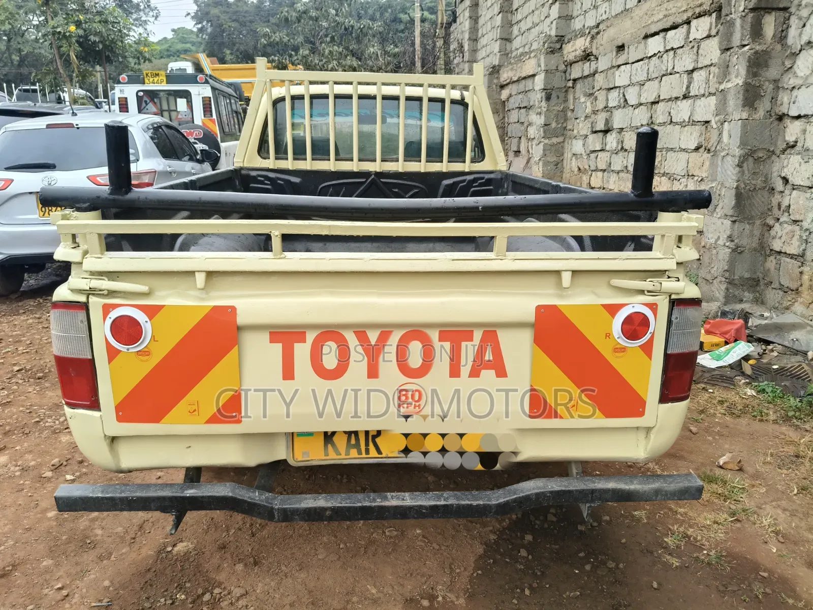 Toyota Hilux 2.5 Cab 2005 Beige