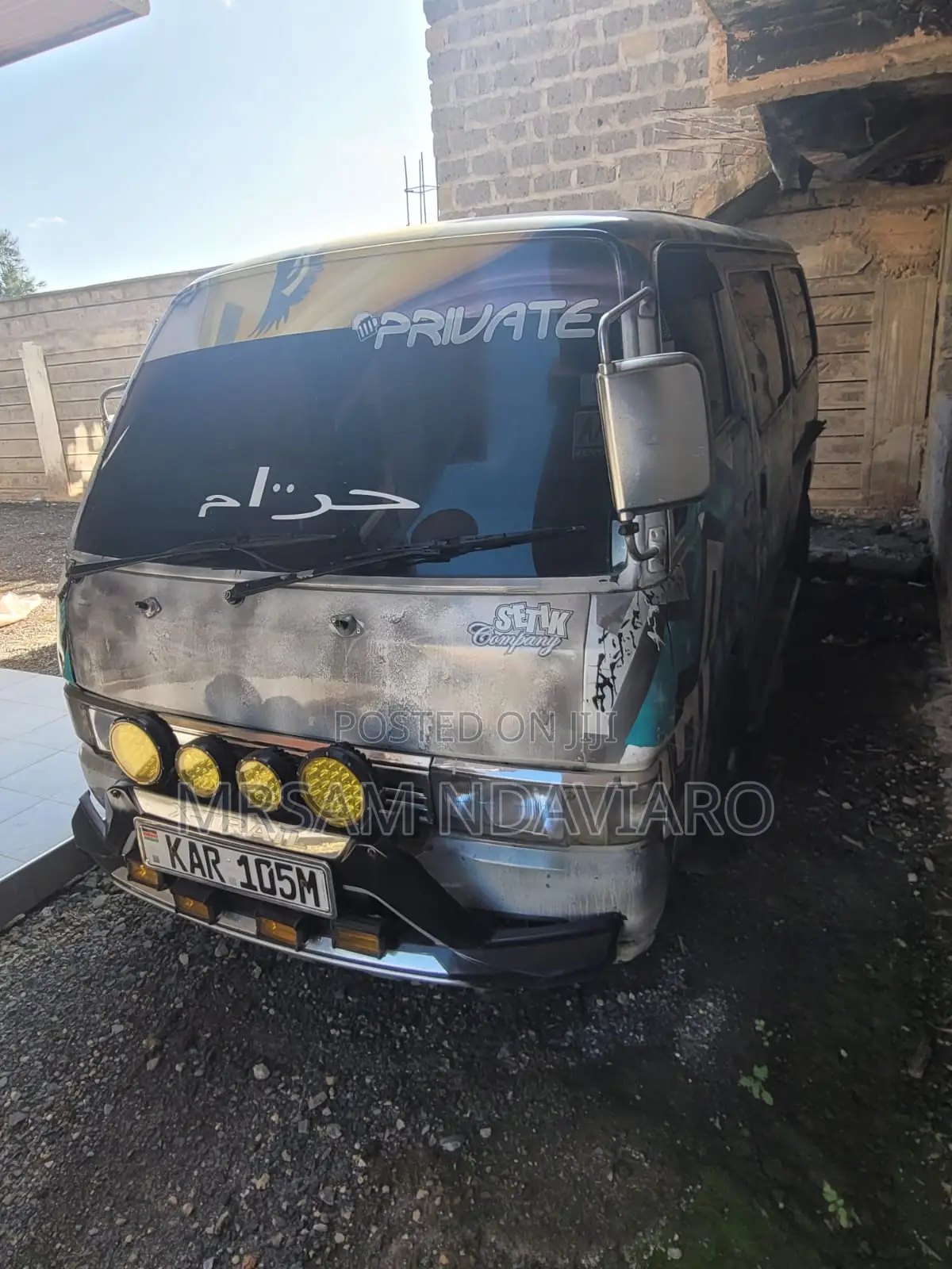 Nissan Caravan