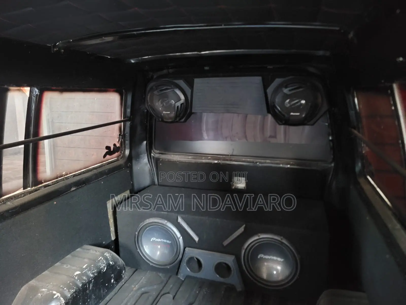 Nissan Caravan