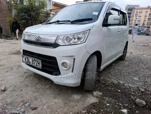 Suzuki Wagon R 2015 White