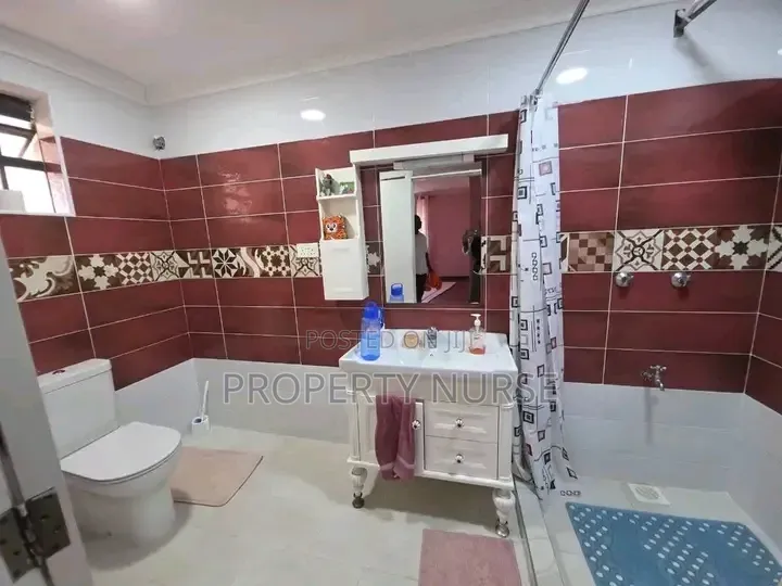 4bdrm Maisonette in Gateway Mall Area for rent