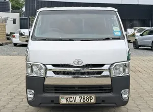 Toyota HiAce 2013 White