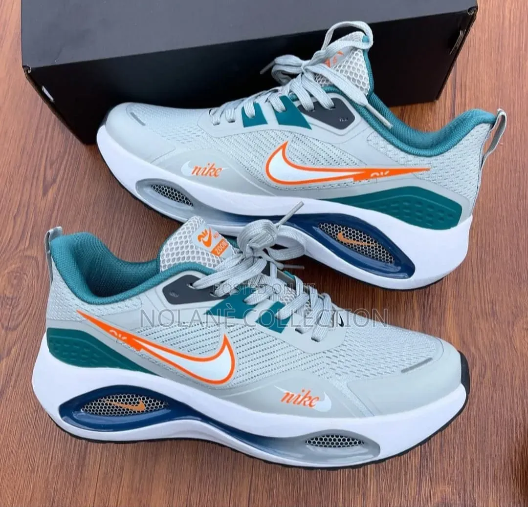 Nike Air Motorsport Sneakers