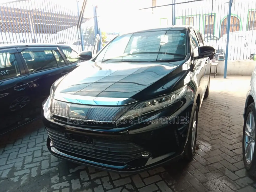 Toyota Harrier 2019 Black